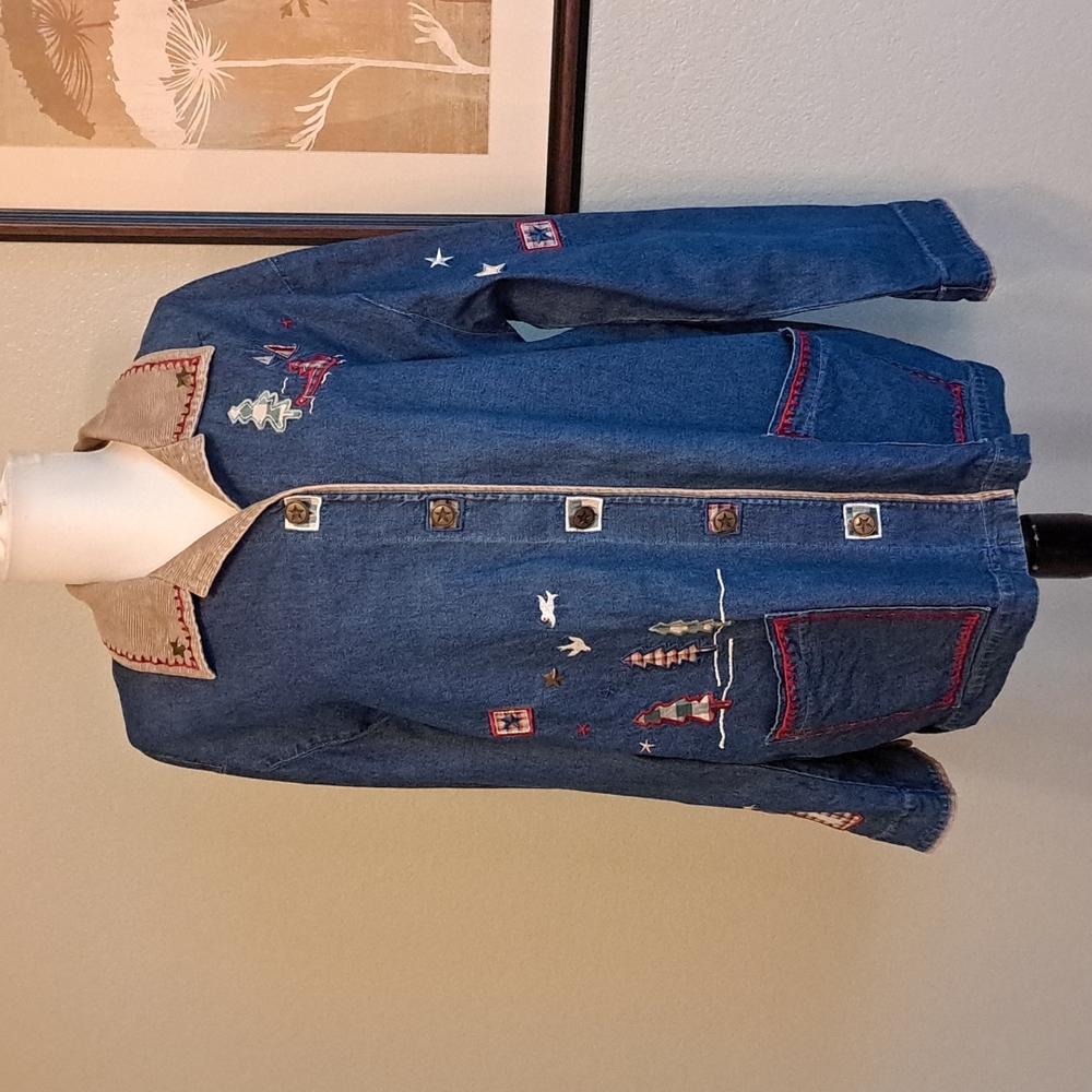 Vintage Teddi Denim's, Christmas Aplique Shacket. Size L Corduroy Collar